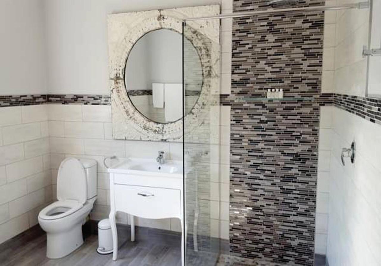 Waterside Cottages & Villas - Self Catering Gaborone Exteriér fotografie